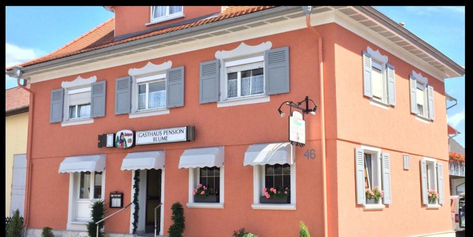 Otigheim Bed & Breakfast | Gasthaus&Pension Blume Ötigheim