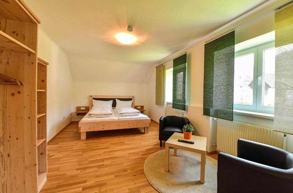 Neuhaus Hotel | Gasthof Hartl & Hartl Stadl