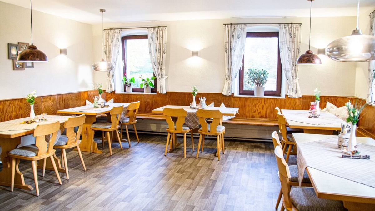 Seybothenreuth Hotel | Gasthof Ruckriegel