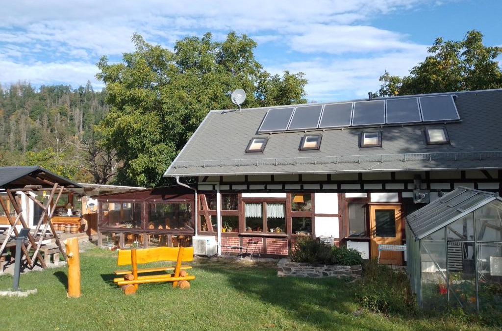 Altenbeuthen House | Gaststätte und Pension Vorwerk Altenroth