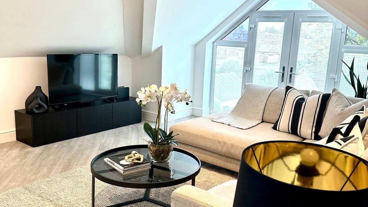 Sefton Park Apartment | Gated 2 Bedroomed Apt By Hospital