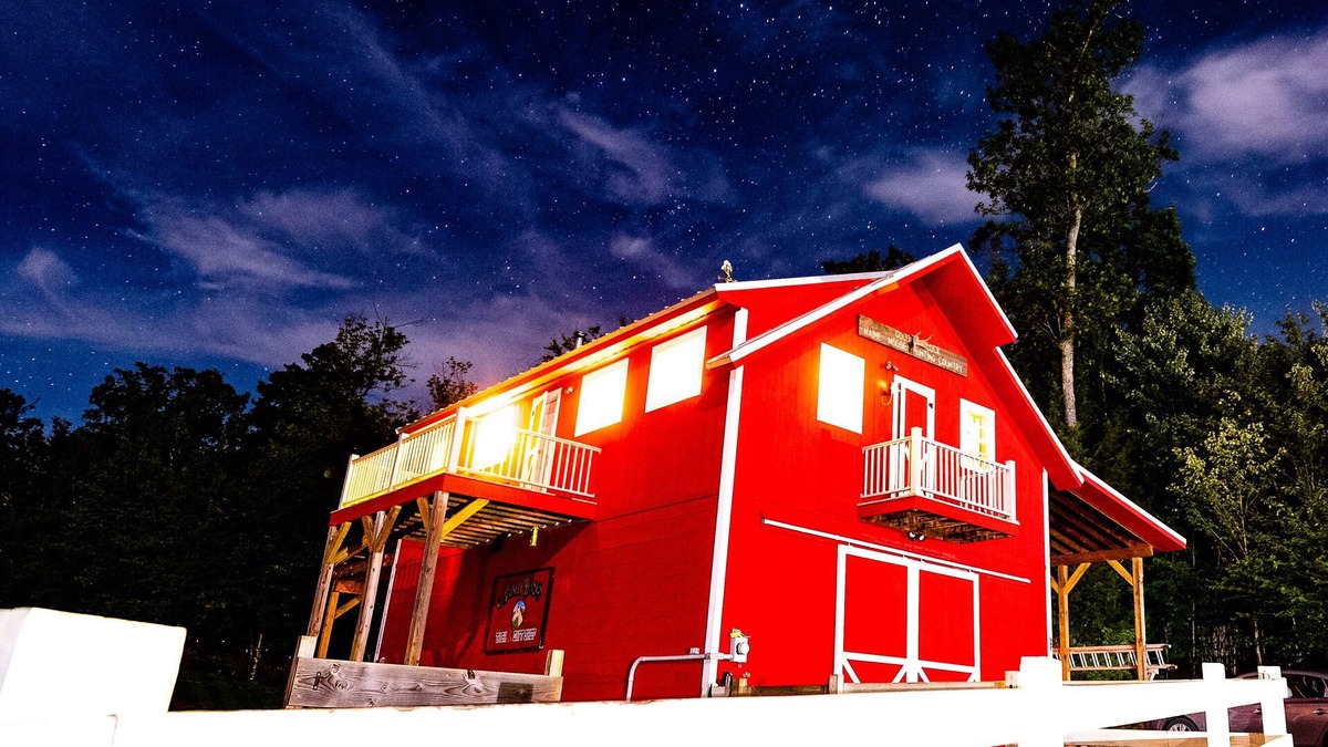 North Conway House | Gated 40 acre Animal Farm w/best mountain views in N. Conway