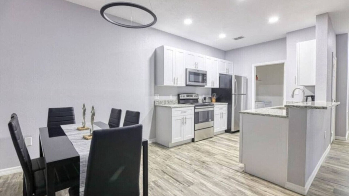 Haines City House | Gated Community - Free WIFI - Apartment - Near Disney Area