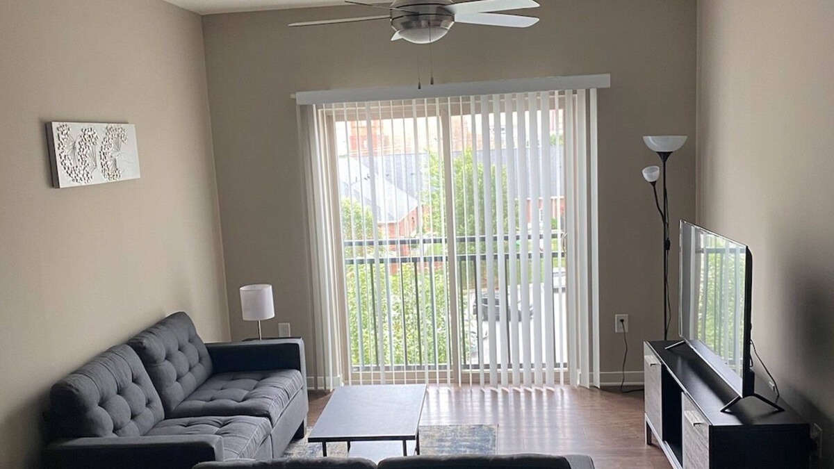 Winston - Salem Apartment | Gated Downtown 1-bedroom w/free onsite parking/Gym