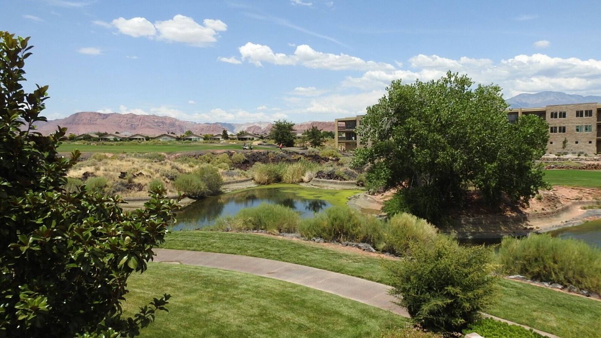 St. George Condo | Gated Golf Course Community Condo