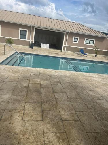 Lucea House | Gated home by the beach