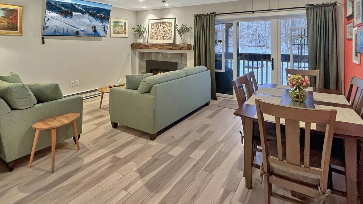 Mendon Condo | Gateway Condominiums A10, a spacious 2-bedroom retreat in Mendon, Vermont, for up to 6 guests.