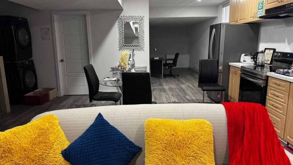 London House | Gateway to Serenity-welcome Home