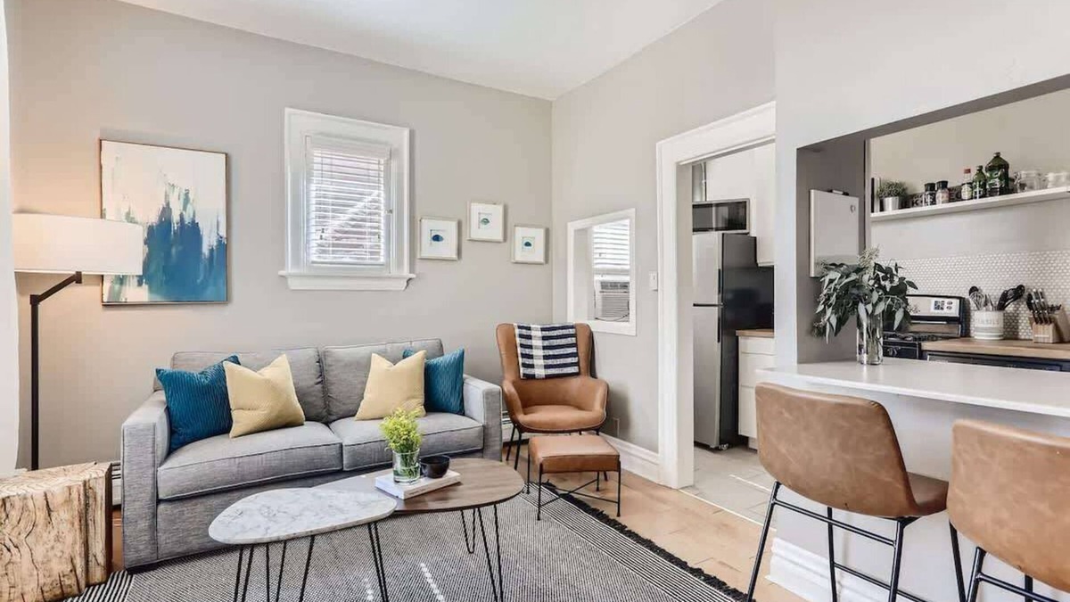City Park West Apartment | Gaylord by Modern Midstay/1Block to CityPark #G3