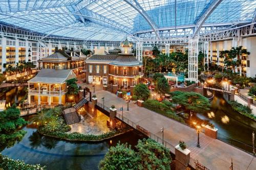 Donelson Resort | Gaylord Opryland Resort & Convention Center