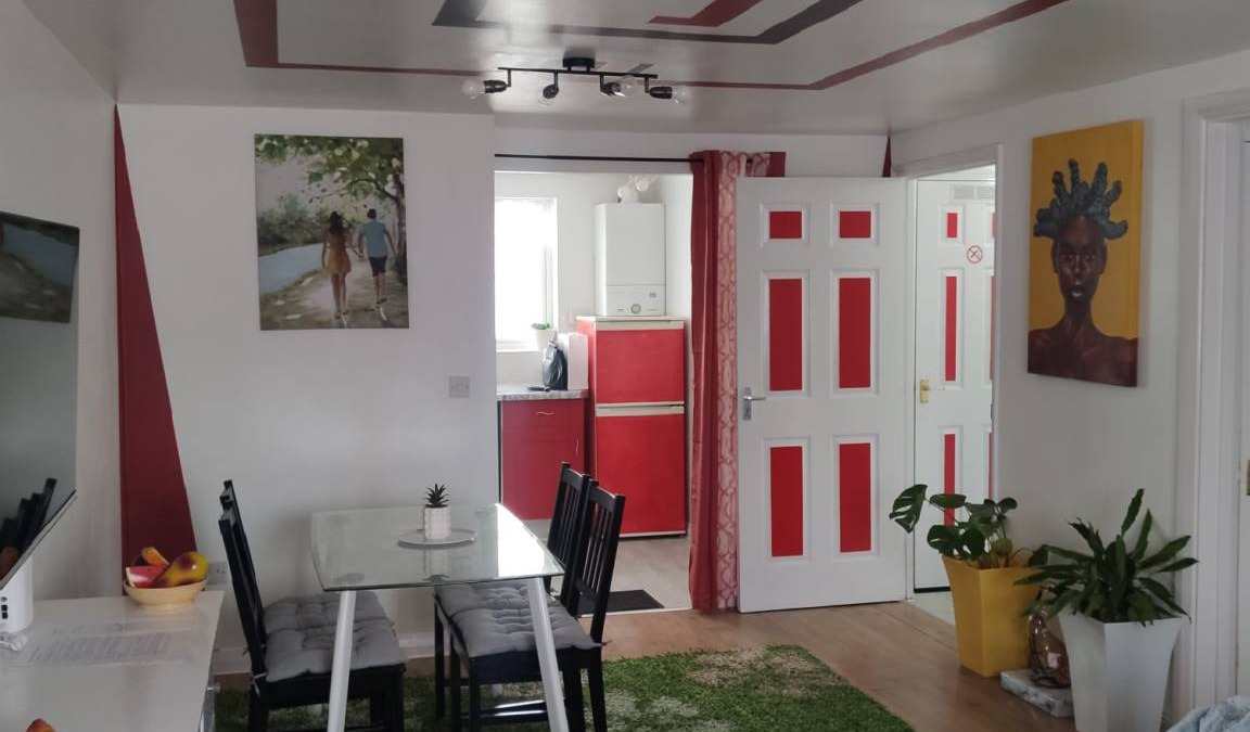 Chadwell Apartment | 75 m² Apartment ∙ 3 bedrooms ∙ 5 guests