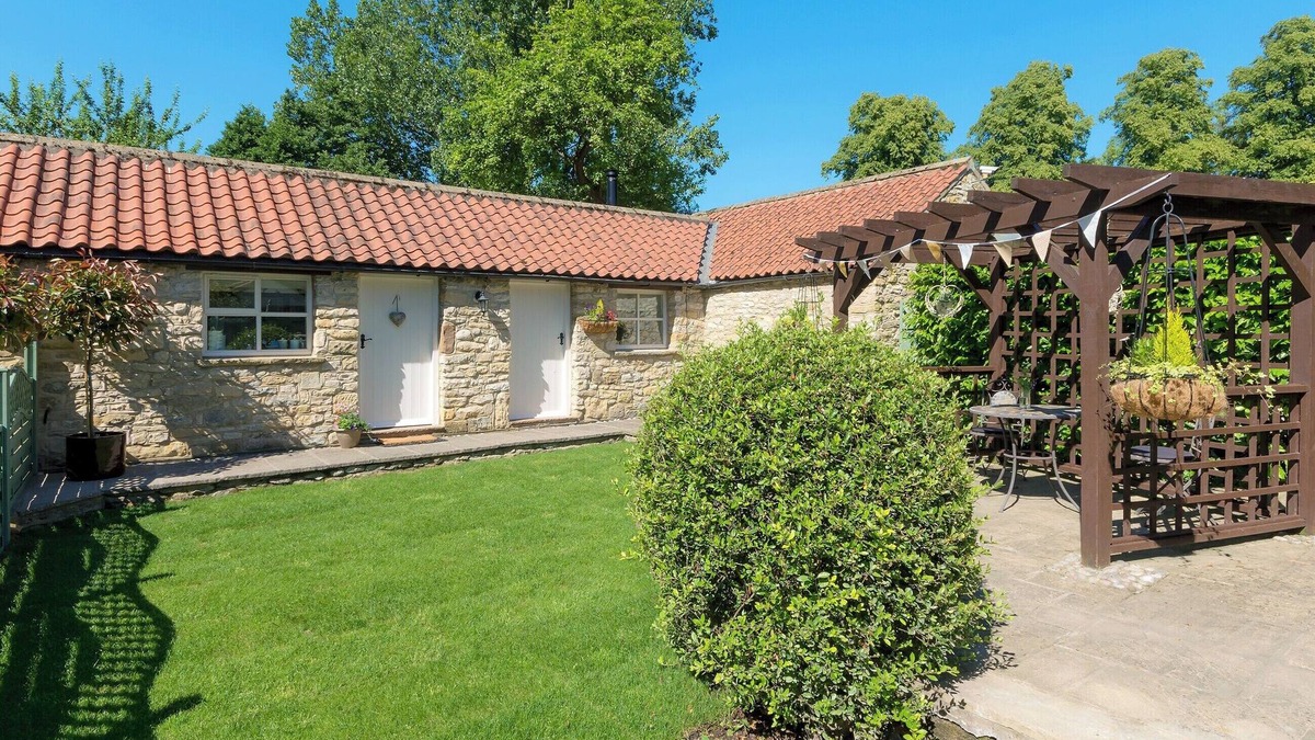 Thornton Dale Cottage | 1 bedroom accommodation in Thornton le Dale near Pickering
