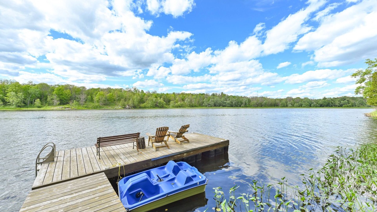 Arden House | GC Lake Forest View Cottage