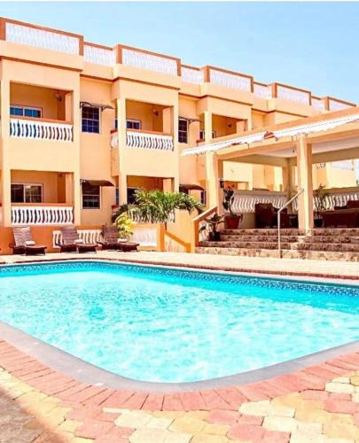 Tower Isle Apartment | GC Resort