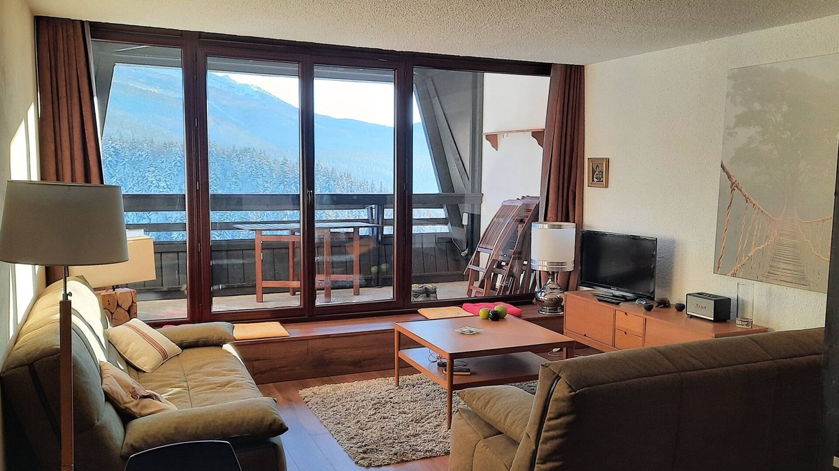 Villard-de-Lans Apartment | Gd studio 38m2, tt comfort, well equipped, balcony10m2 at the foot of the slopes.