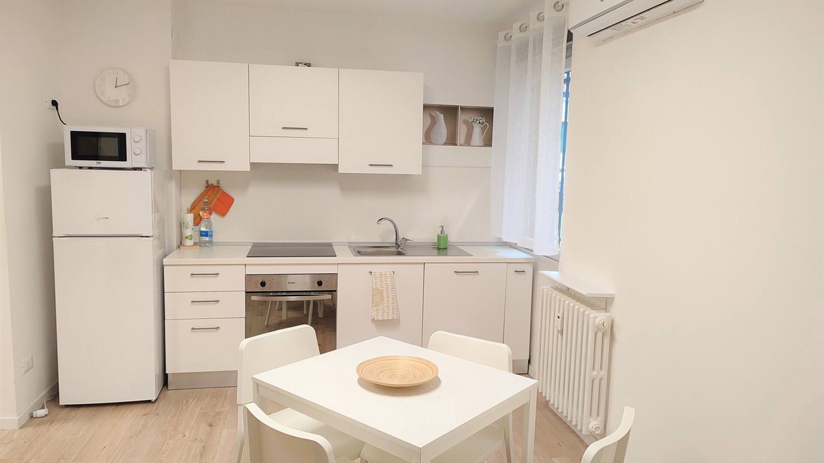 Pavia Apartment | Gege House Pavia City