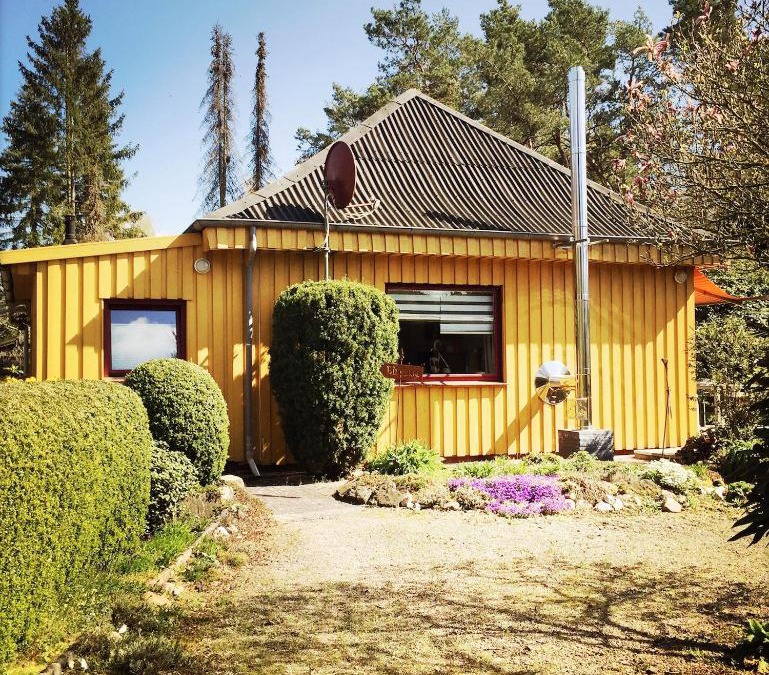 Rehburg-Loccum House | Gelbes Haus bei Mardorf am Steinhuder Meer
