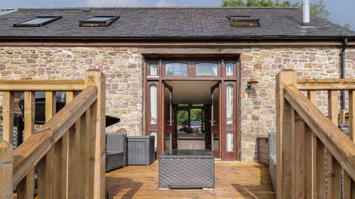 Pentrefelin Cottage | Gelli Barn