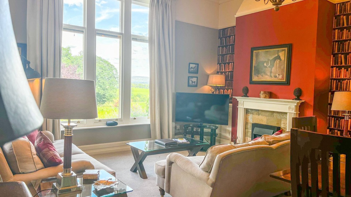 Wetheral Cottage | Geltsdale Garden Cottage is all ground floor with 2 bedrooms and 2 bathrooms
