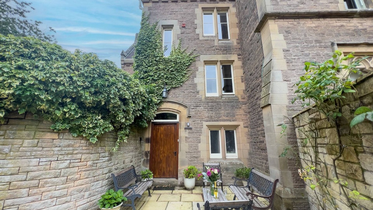 Wetheral Apartment | Geltsdale Wing, Wetheral sleeps 2