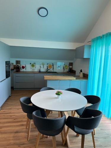 Korntal-Munchigan Apartment | Gemütliche 3 Zimmer zum Entspannen