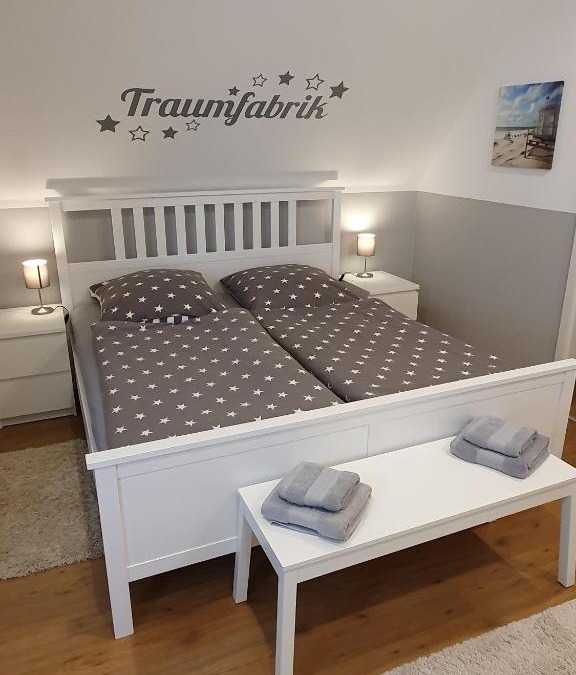 Kaltenkirchen Apartment | Gemütliche 65m² Dachgeschoßwohnung im Einzelhaus