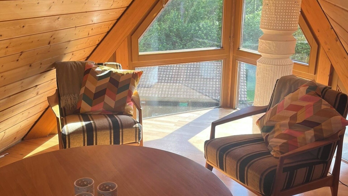 Kehl Apartment | Gemütliche Dachwohnung in Mühle mit Blick auf Wald und Wiesen. Strasbourg 15 Min