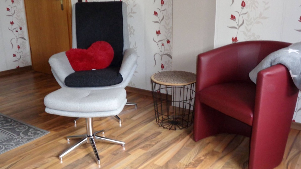 Bad Steben Apartment | Gemütliche Ferienwohnung mit Terrasse, voll ausgestattete Küche