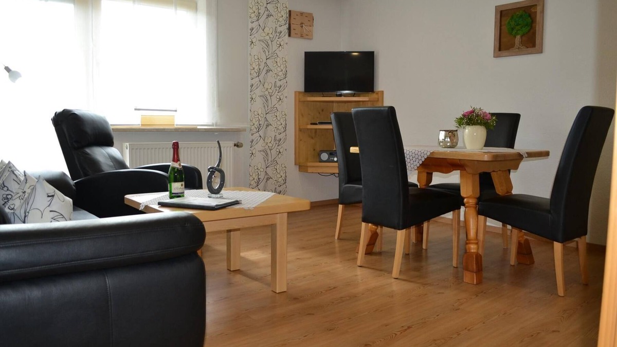 Kleß Apartment | Gemütliche Ferienwohnung für 4 Personen im "Lamer Winkel"