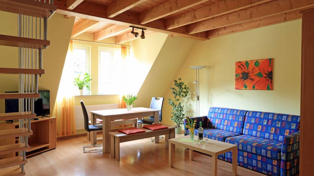Muhlbach Apartment | Gemütliche Fewo mit tollem Innenhof