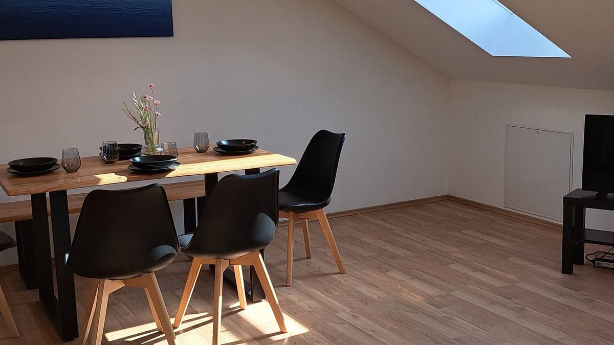 Riederau Apartment | Gemütliche Neue Ferienwohnung in Bierdorf am Ammersee