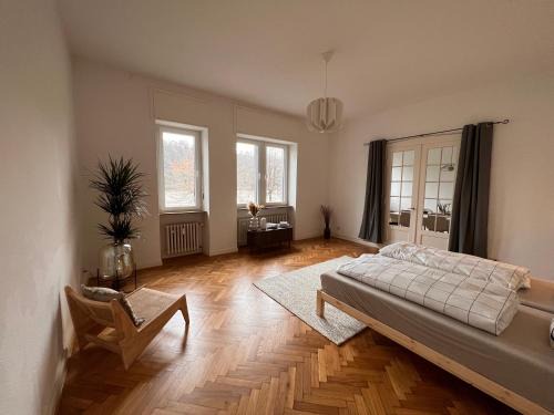 Neuendorf Apartment | Gemütliche Rheinblick Residenz