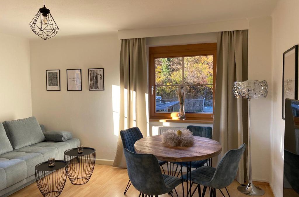 Hoetting Apartment | Gemütliche Wohnung mit Gartenblick