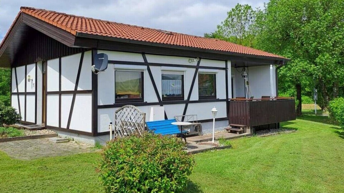 Dipperz House | Gemütlicher Bungalow in Ruhiger Lage mit Traumhafter Aussicht für 2-6 Personen
