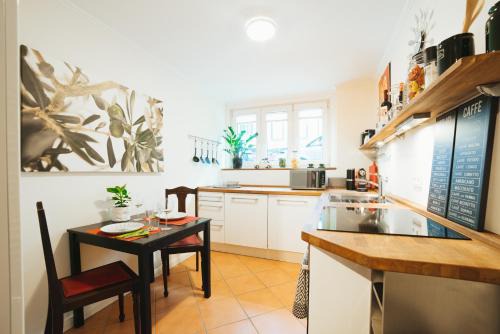 Ottensen Apartment | Gemütliches 1 Zimmer Apartment im zentralen Hamburg Altona