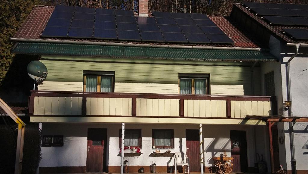 Peissenberg Apartment | Gemütliches Haus mit Sauna im Voralpenland