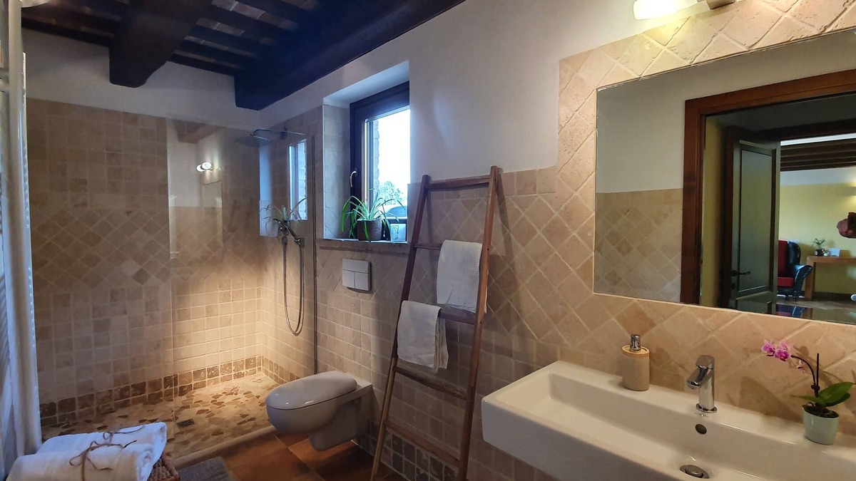 Montefiore dell'Aso House | Gemütliches Kleines Haus in Einem Borgo mit Gemeinschafts-pool und Sauna