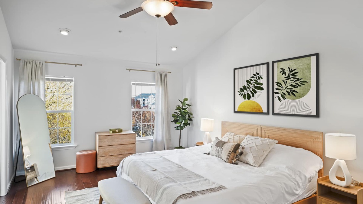 Germantown House | Gem in Germantown – Walk to Restaurants & Shops!