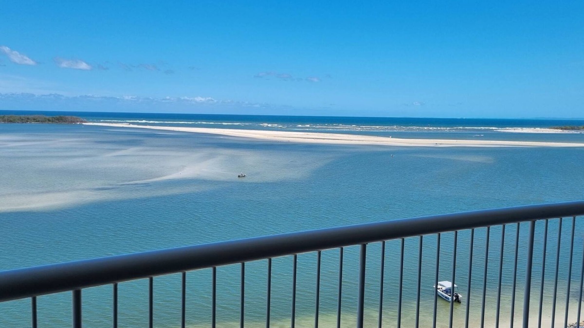 Golden Beach Apartment | Gemini Unit 64 Golden Beach QLD