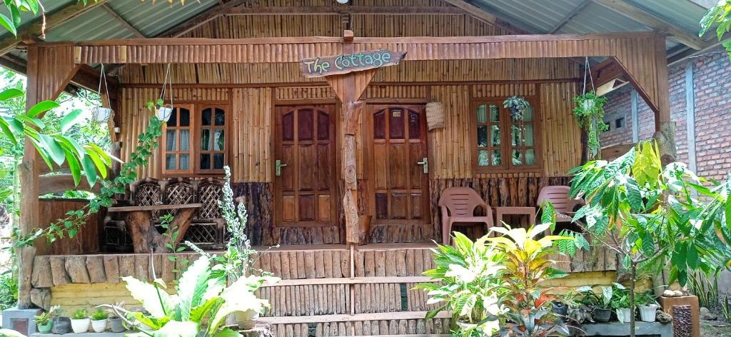 Ngada Hotel | Gemo beach