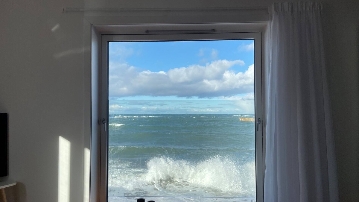 Eyemouth Cottage | GENERALS YARD, pet friendly, country holiday cottage in Eyemouth