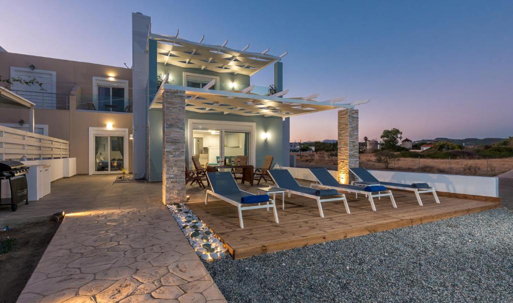 Gennadi Villa | Gennadi Villa Mary
