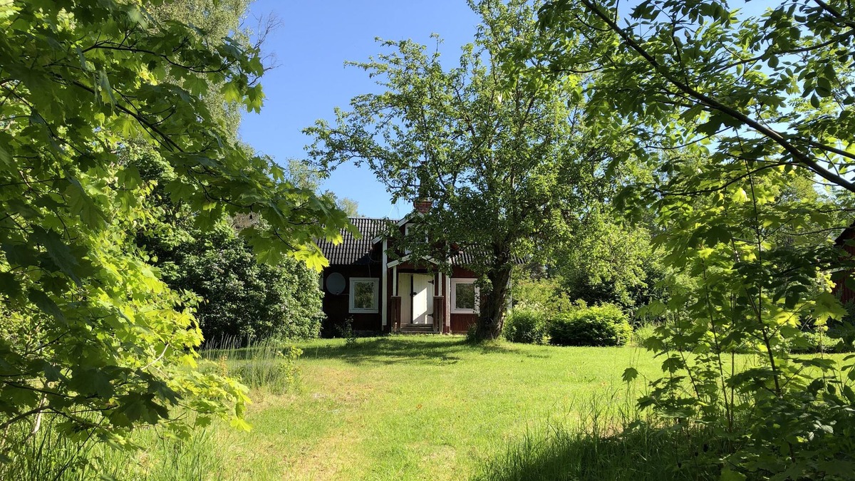 Rimbo House | Genuine 100-year old countryside cottage with outdoor jacuzzi