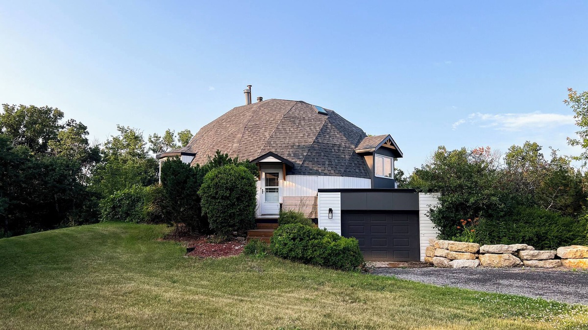Parkdale House | Geodesic Dome with Hot tub in St Andrews