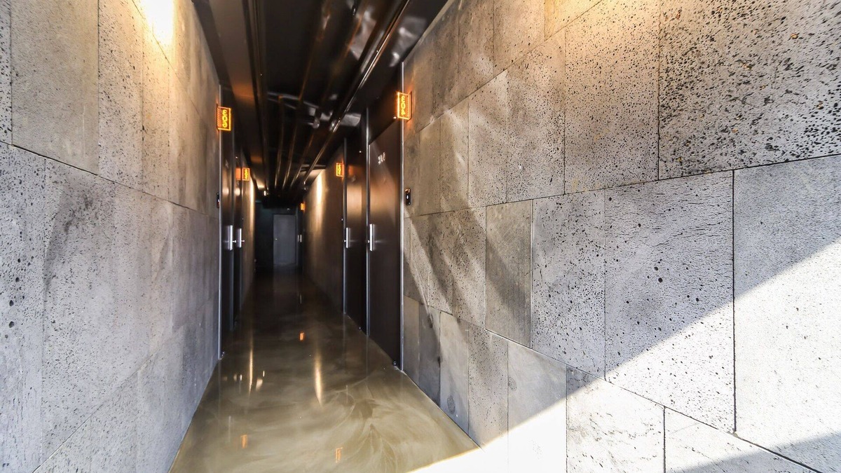 Somun Hotel | Geojedo Gohyeon Poem