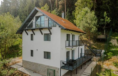 Brasov Apartment | Georgea 29