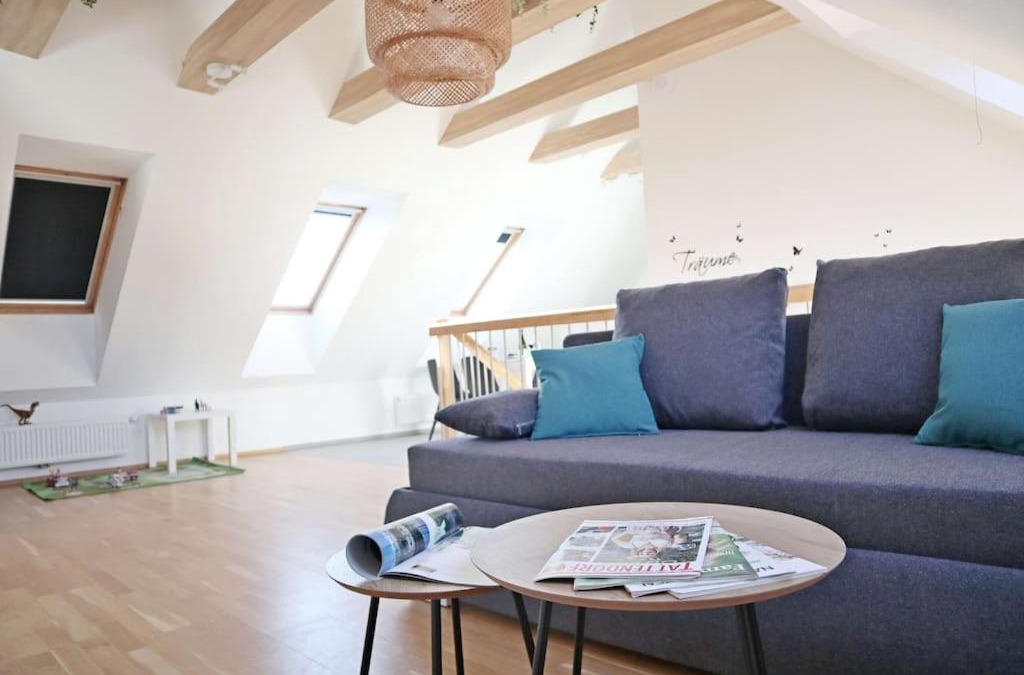 Tattendorf Apartment | geräumige Dachgeschoßwohnung