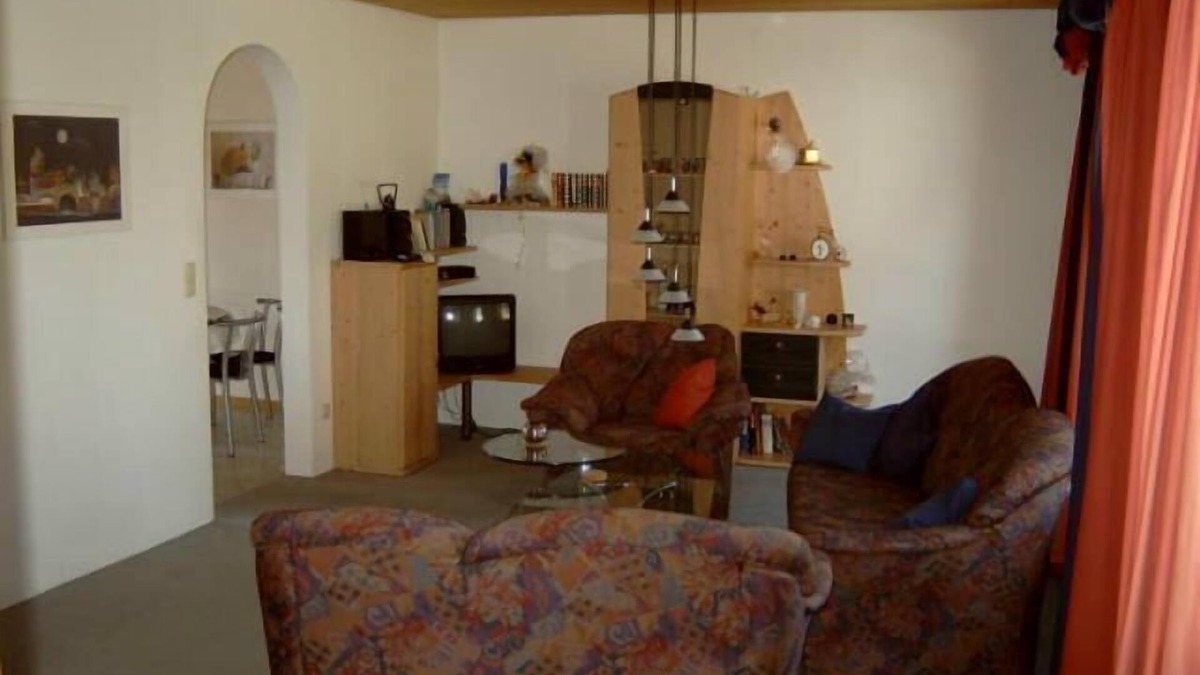 Schwarzenbach am Wald Apartment | Geräumige 92qm Ferienwohnung mit top ausgestatteter Küche