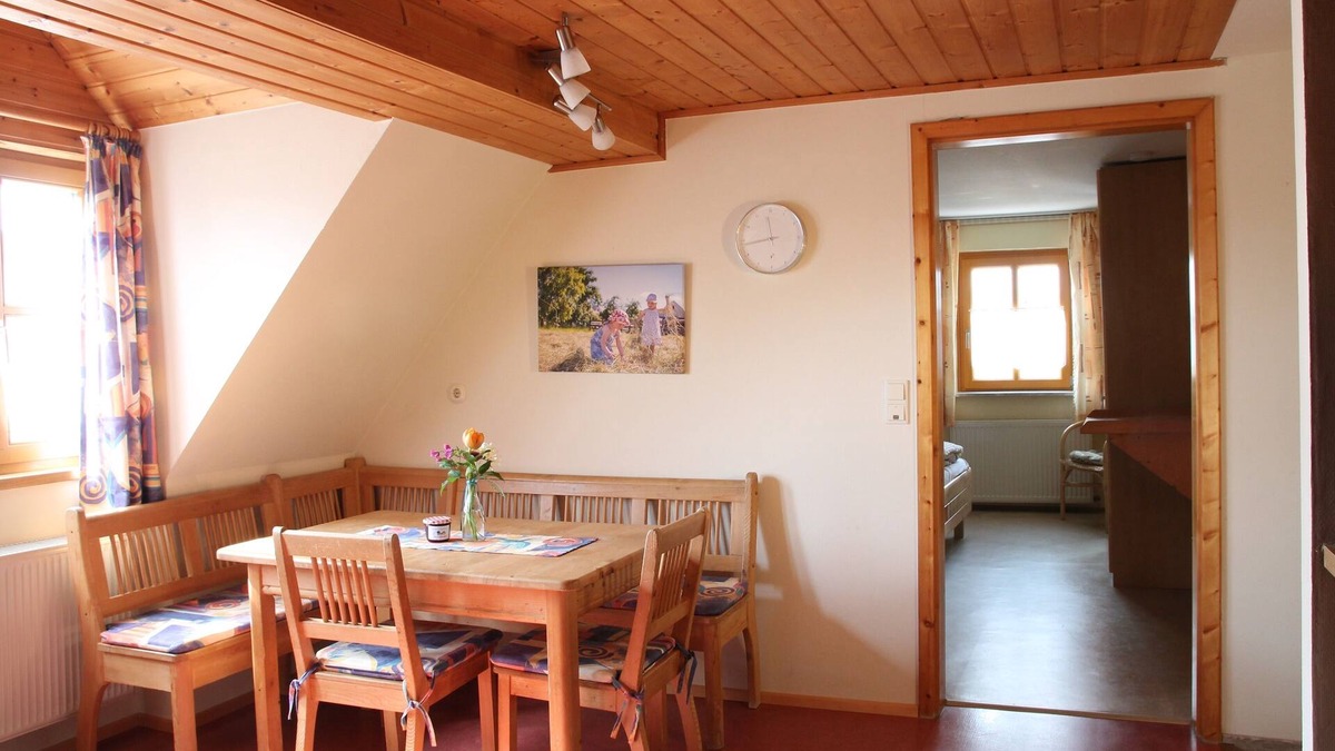 Aue Apartment | Geräumige Ferienwohnung in fränkischem Bauernhaus
