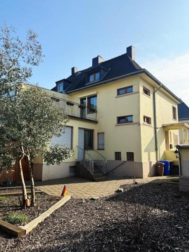 Juelich House | Geräumiges Haus im Herzen Jülichs